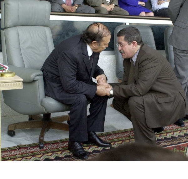 Bouteflika et Ouyahia, le chefs de projet de la nouvelle Constitution